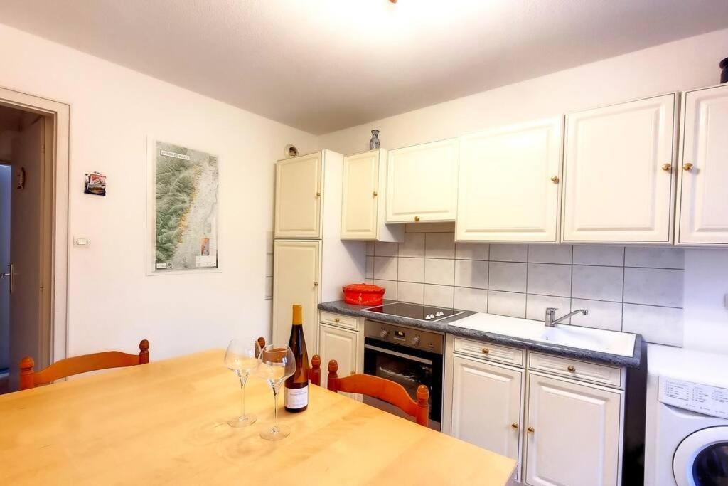 Chez Romane - Appartement Avec Parking Riquewihr Zewnętrze zdjęcie